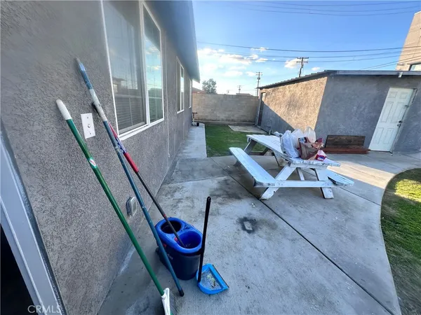 $610,000 | 634 33rd Street, Unit A B & C, Bakersfield, CA 93301