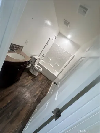 $610,000 | 634 33rd Street, Unit A B & C, Bakersfield, CA 93301