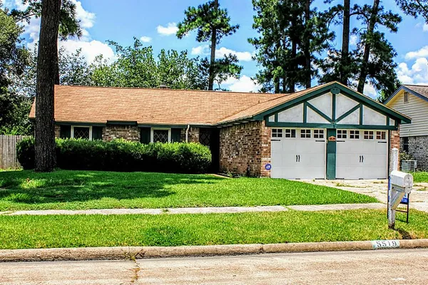 $1,795 | 5519 Birchgate Drive, Spring, TX 77373