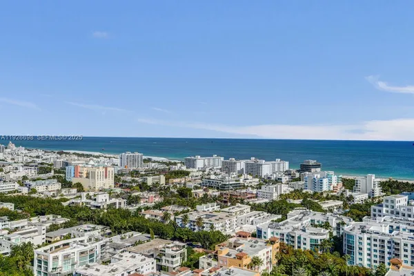 $899,000 | 90 Alton Road, Unit 2907, Miami Beach, FL 33139