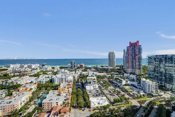 $899,000 | 90 Alton Road, Unit 2907, Miami Beach, FL 33139