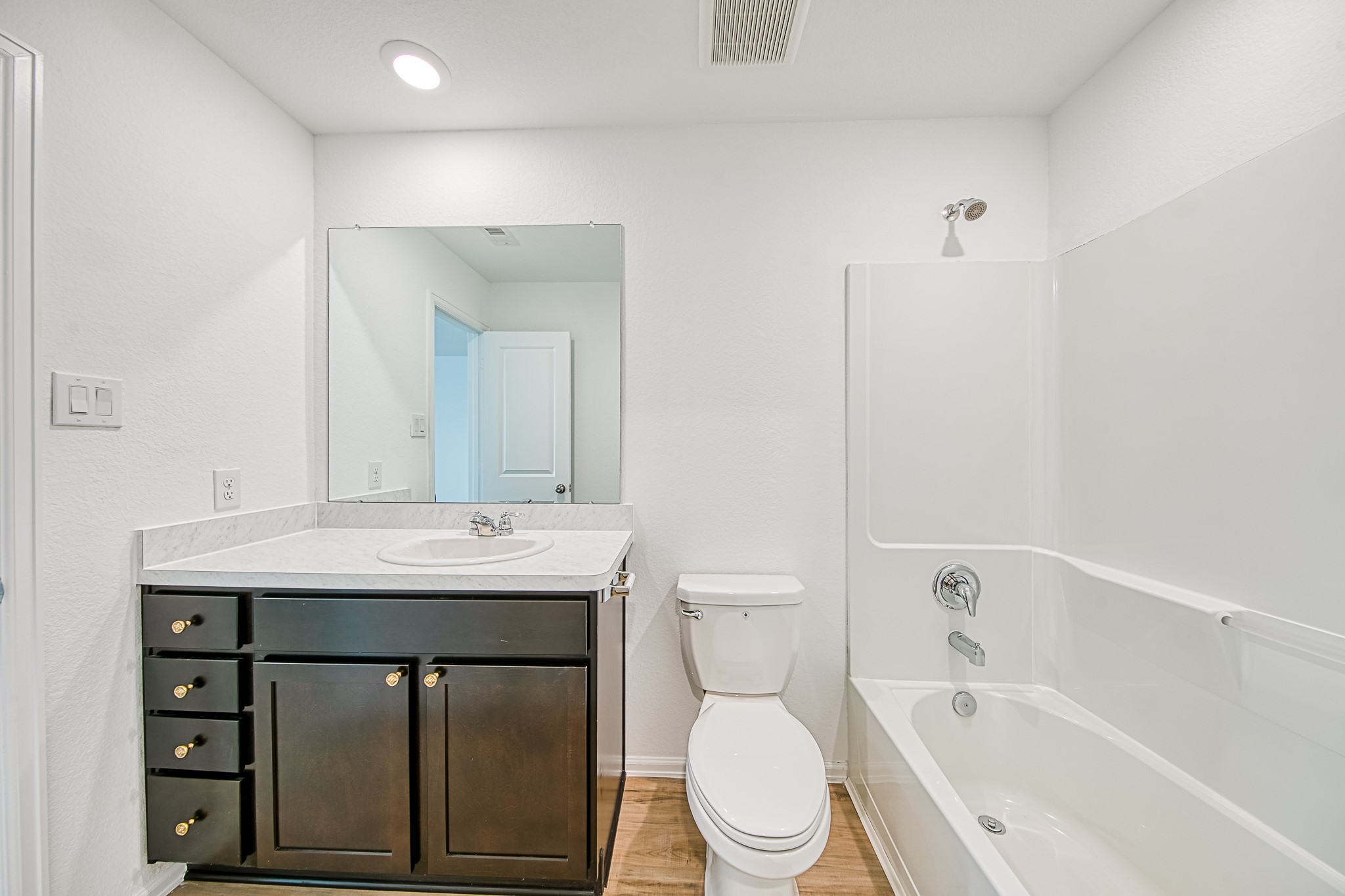 14418 Woodcott Warren Way Rosharon, TX 77583 - Photo 19 of 29