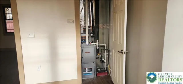 $285,000 | 425 Pine Street, Unit REAR, Catasauqua, PA 18032