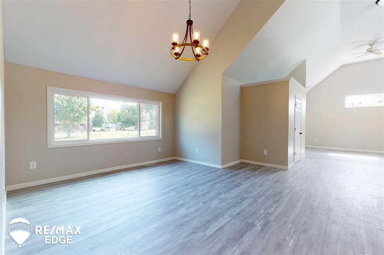 9498 Hubbard Road Davison, MI 48423 - Photo 19 of 63 50045325-18.JPG