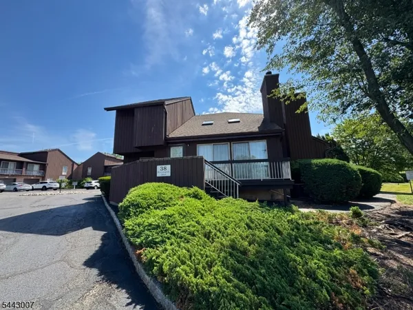 $2,900 | 3811 Bloomingdale Drive, Hillsborough, NJ 08844