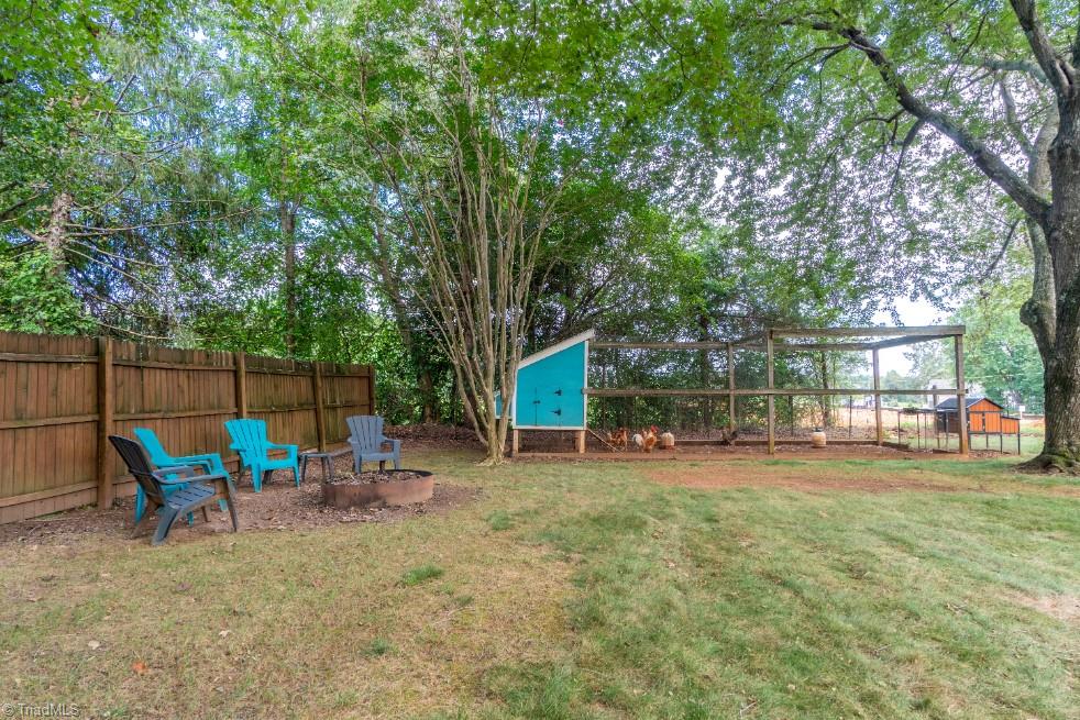 673 Deadmon Road Mocksville, NC 27028 - Photo 6 of 33 Gallery Image 6