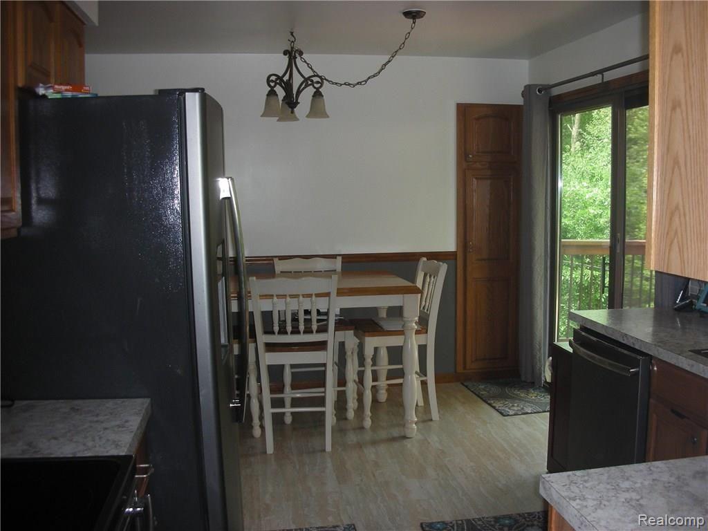 4122 Pierce Road Lapeer, MI 48446 - Photo 15 of 42 027.JPG