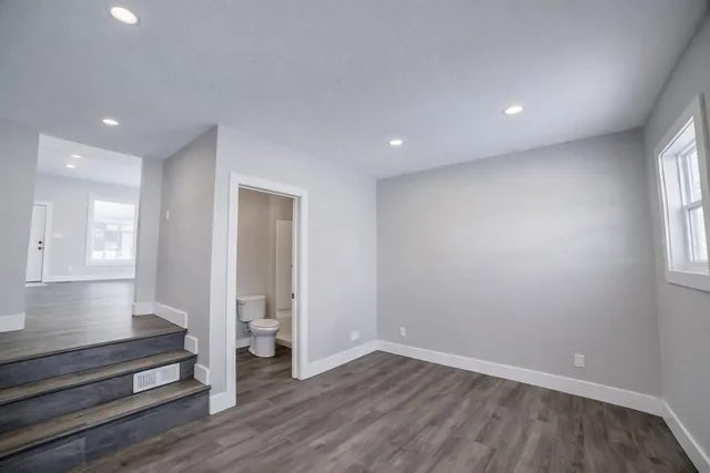 $269,900 | 112 East Mulberry Street, Watseka, IL 60970