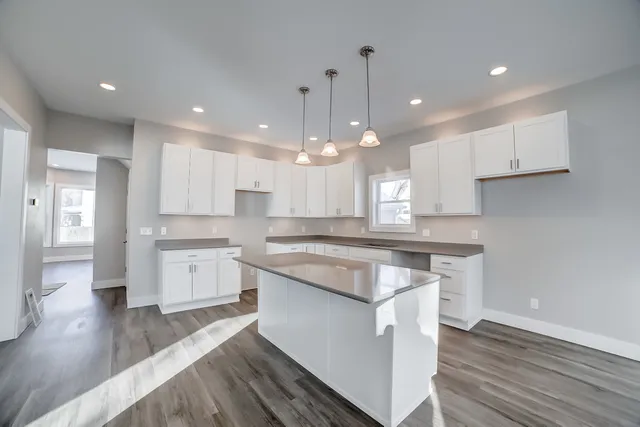 $269,900 | 112 East Mulberry Street, Watseka, IL 60970