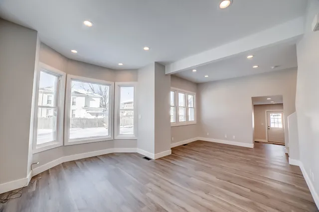 $269,900 | 112 East Mulberry Street, Watseka, IL 60970