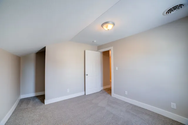 $269,900 | 112 East Mulberry Street, Watseka, IL 60970