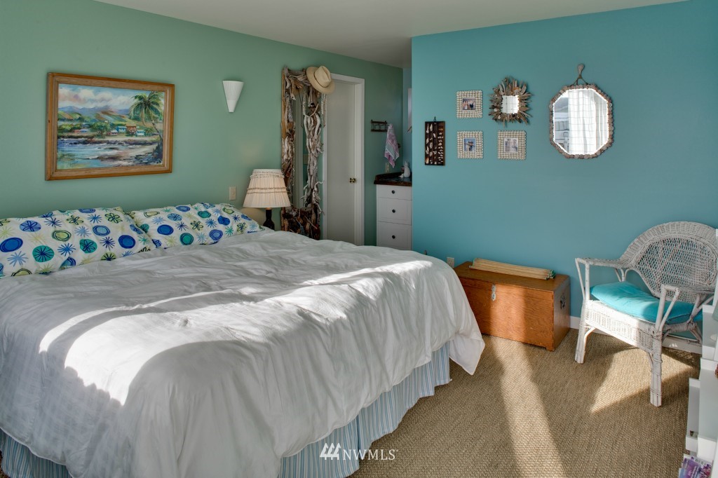 8001 Comox Road Birch Bay, WA 98230 - Photo 14 of 25 Gallery Image 14