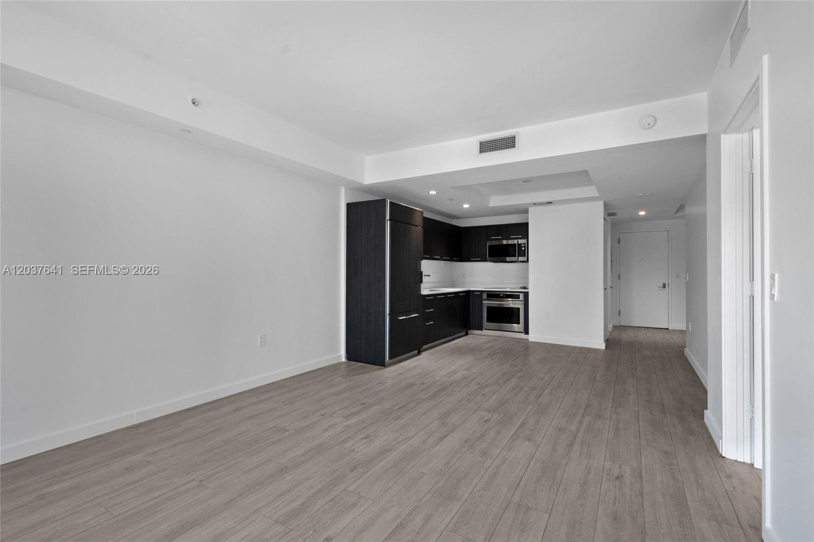 45 Southwest 9th Street, Unit 2305 Miami, FL 33130 - Photo 5 of 16