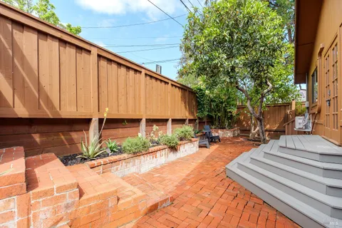 $1,760,000 | 21 Woods Street, San Rafael, CA 94901