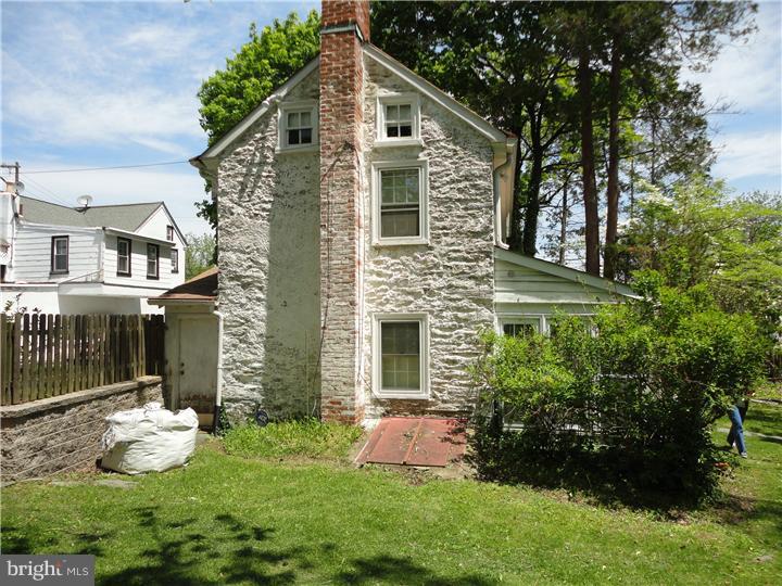 7558 Ridge Avenue Philadelphia, PA 19128 - Photo 3 of 25 Exterior Side