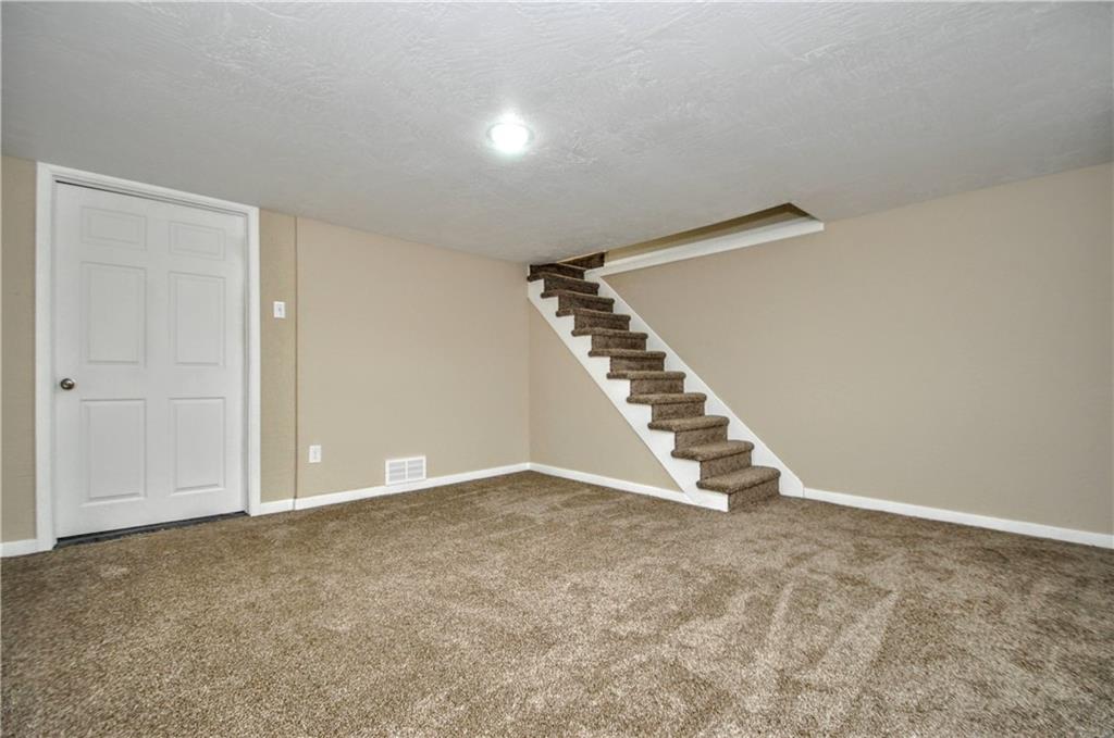403 Rostraver Road Belle Vernon, PA 15012 - Photo 15 of 25 Gallery Image 15