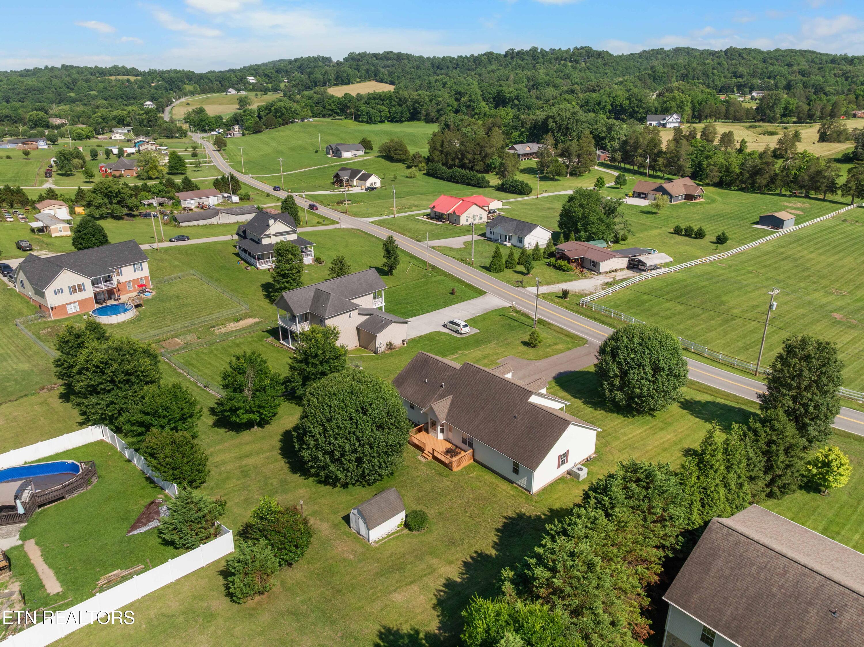 1354 Towe String Road Jacksboro, TN 37757 - Photo 37 of 37 DJI_0947