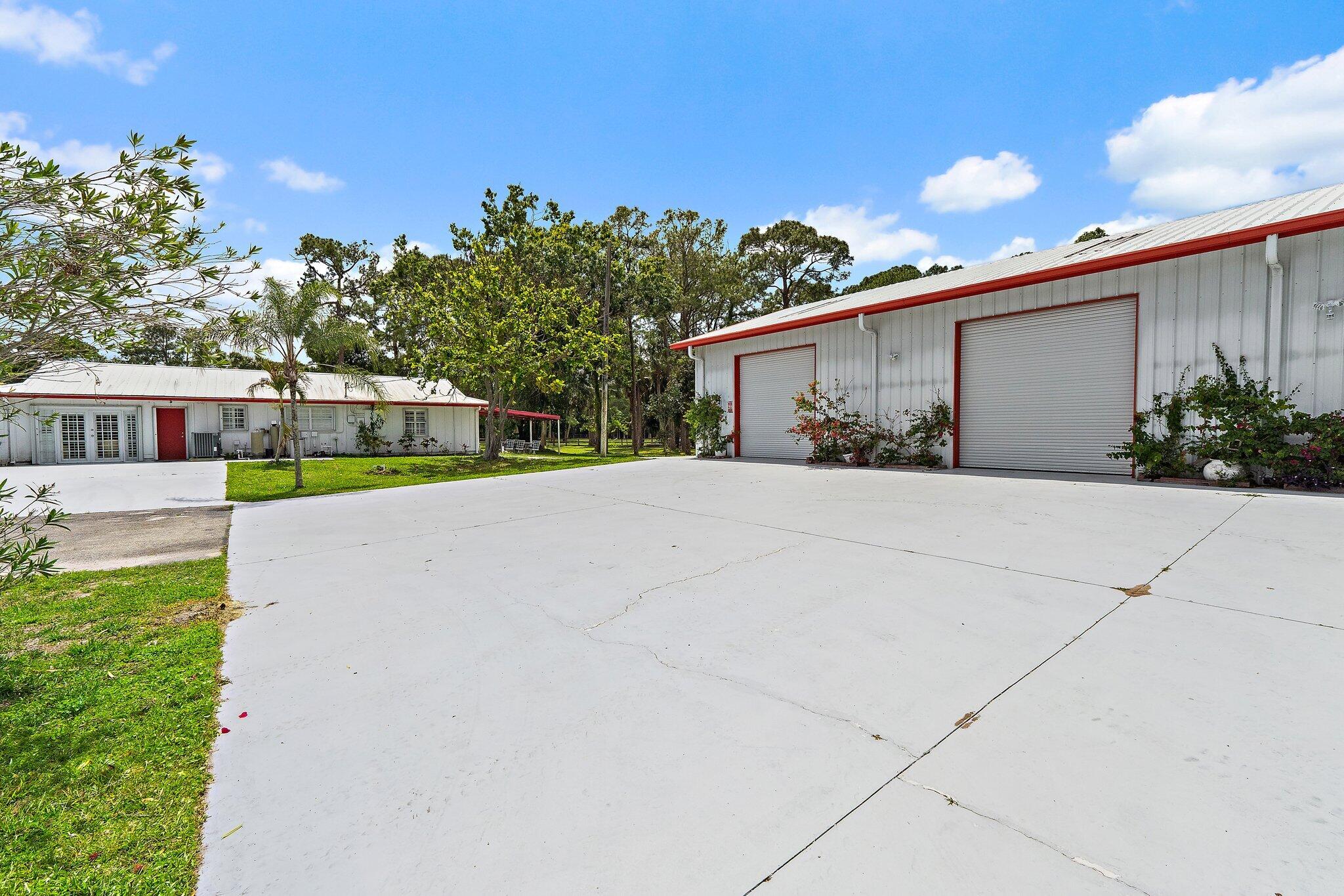 16411 Jupiter Farms Road Jupiter, FL 33478 - Photo 14 of 25 035-16411JupiterFarmsRd-Jupiter-SMALL