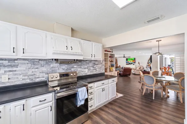 $3,500,000 | 16411 Jupiter Farms Road, Jupiter, FL 33478