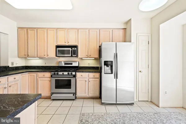 $595,000 | 8856 Ashgrove House Lane, Unit 102, Vienna, VA 22182