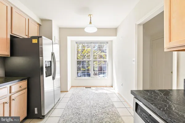 $595,000 | 8856 Ashgrove House Lane, Unit 102, Vienna, VA 22182