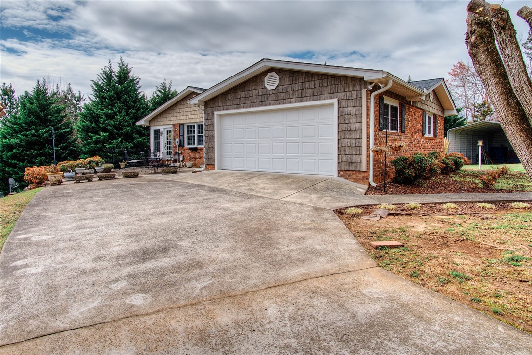 320 Mountain Springs Road West Union, SC 29696 - Photo 42 of 50 Gallery Image 42