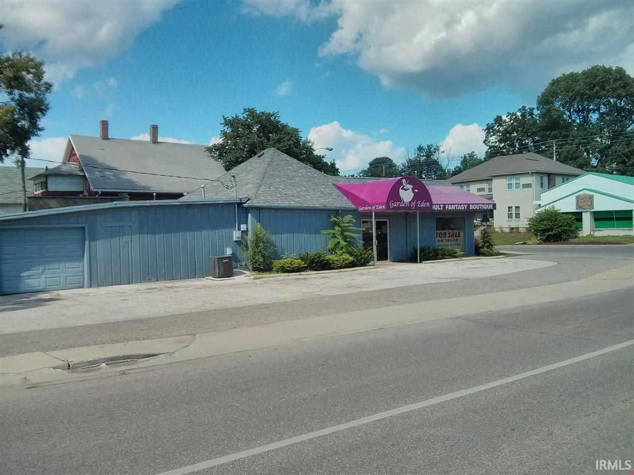 756 South Walnut Street Bloomington, IN 47401 - Photo 2 of 5