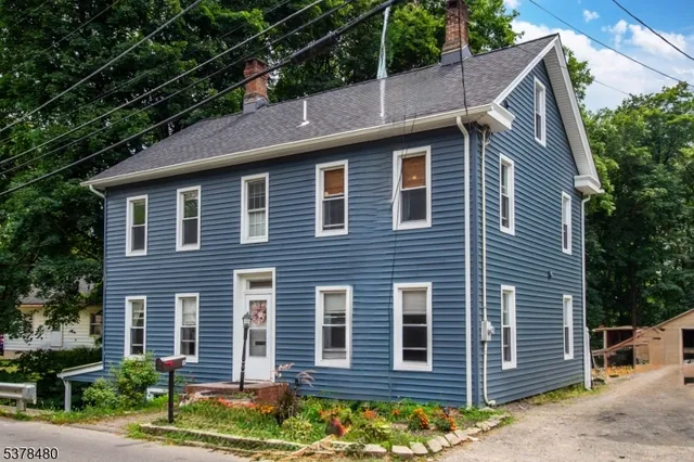 $355,000 | 10 Passaic Avenue, Ogdensburg, NJ 07439