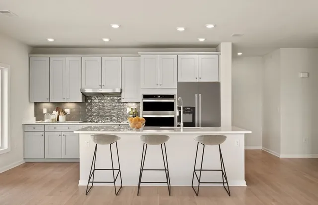 $883,920 | 320 Martins Landing, Unit 406, North Reading, MA 01864