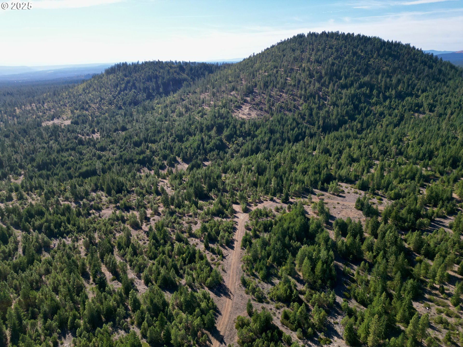 Black Butte Goldendale, WA 98620 - Photo 17 of 38 an aerial view of a house