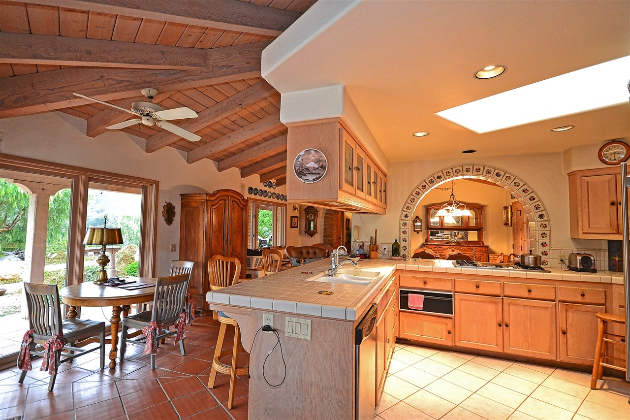 36880 Magee Road Pala, CA 92059 - Photo 16 of 25 DINING THROUGH THE ARCH.