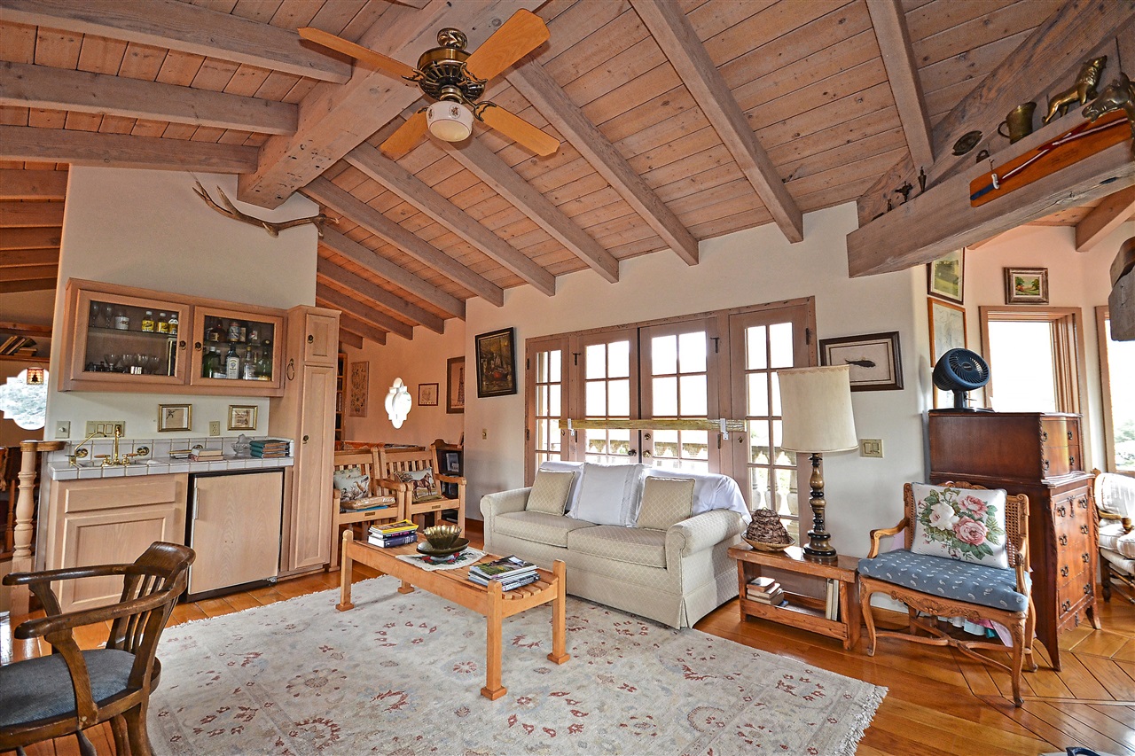 36880 Magee Road Pala, CA 92059 - Photo 7 of 25 OTHER SIDE OF THE BONUS ROOM. BEHIND THE WET BAR IS THE LIBRARY.