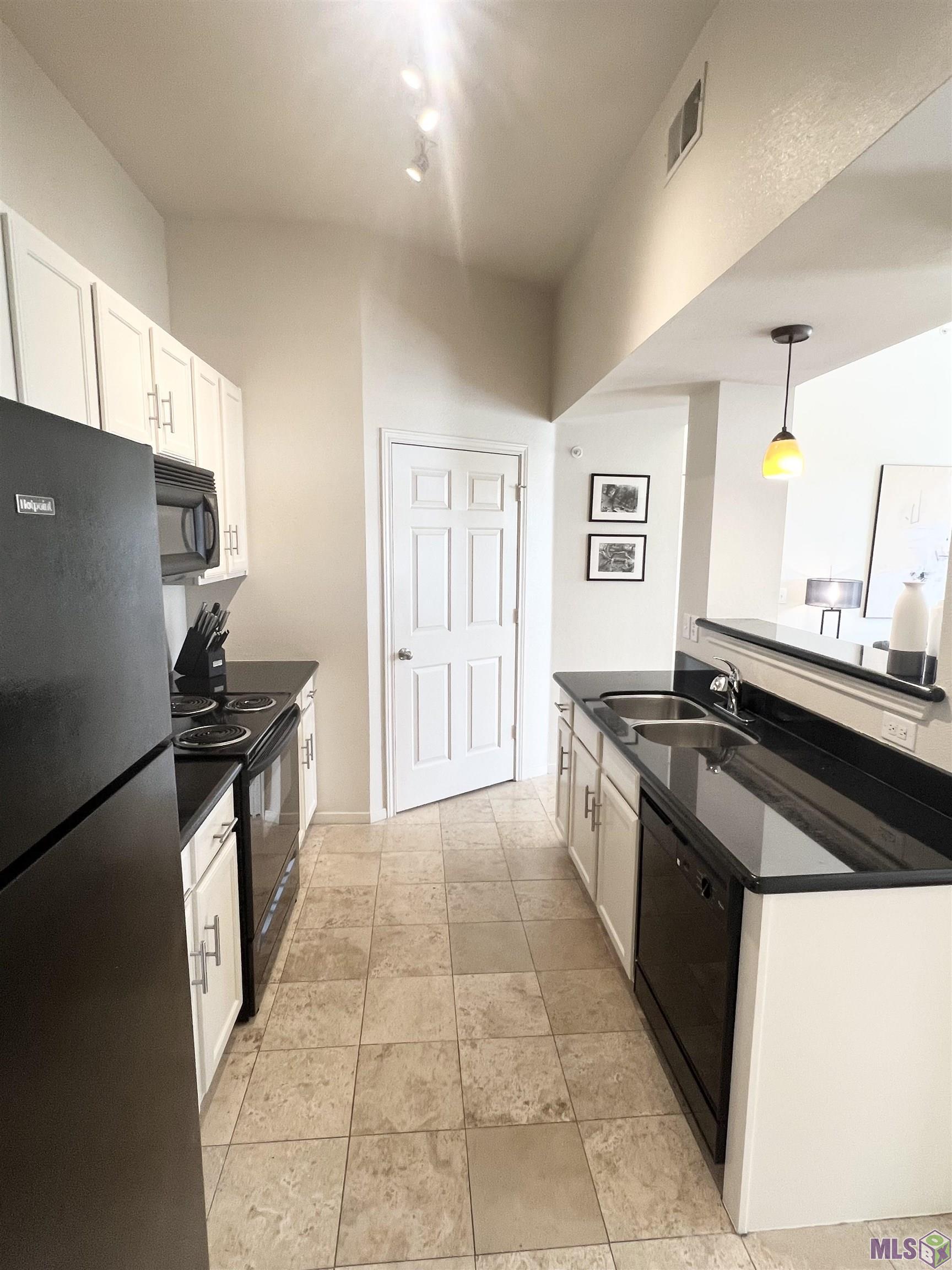 6765 Corporate Boulevard, Unit 1305 Baton Rouge, LA 70809 - Photo 5 of 11