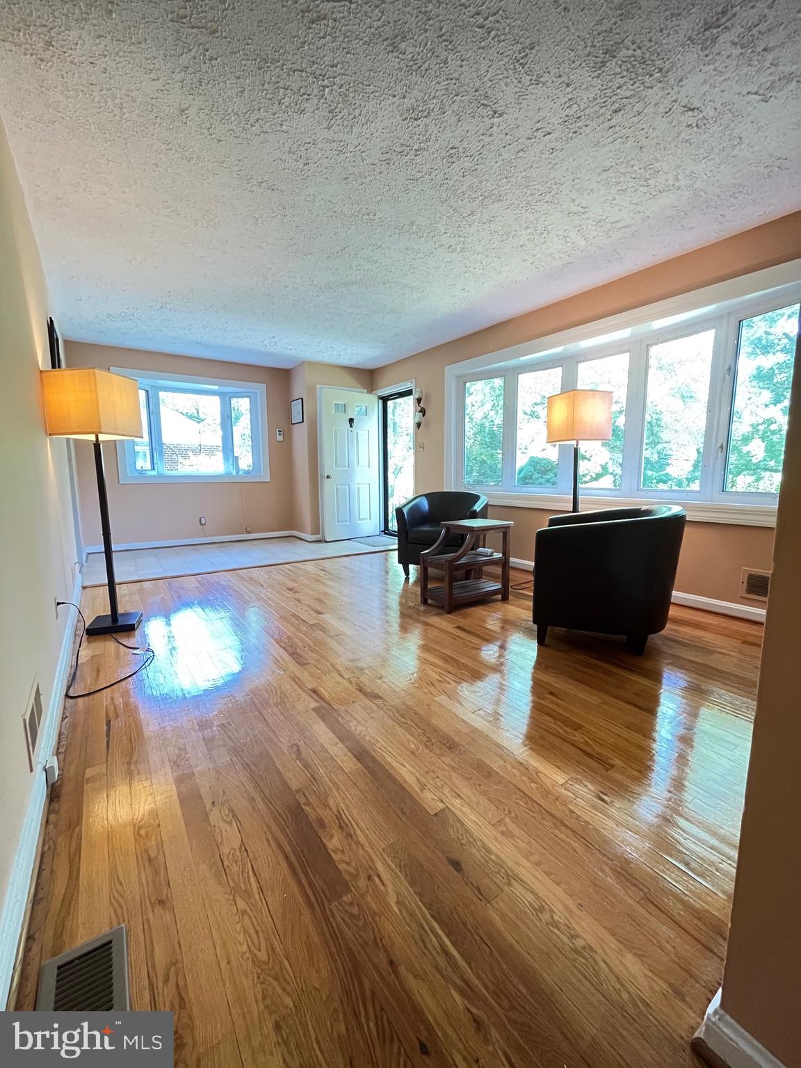 11836 Huggins Drive Silver Spring, MD 20902 - Photo 35 of 52 Living Room