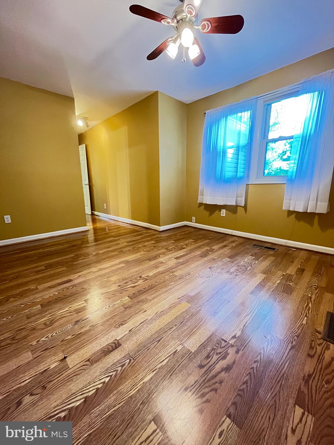 11836 Huggins Drive Silver Spring, MD 20902 - Photo 45 of 52 Primary Bedroom