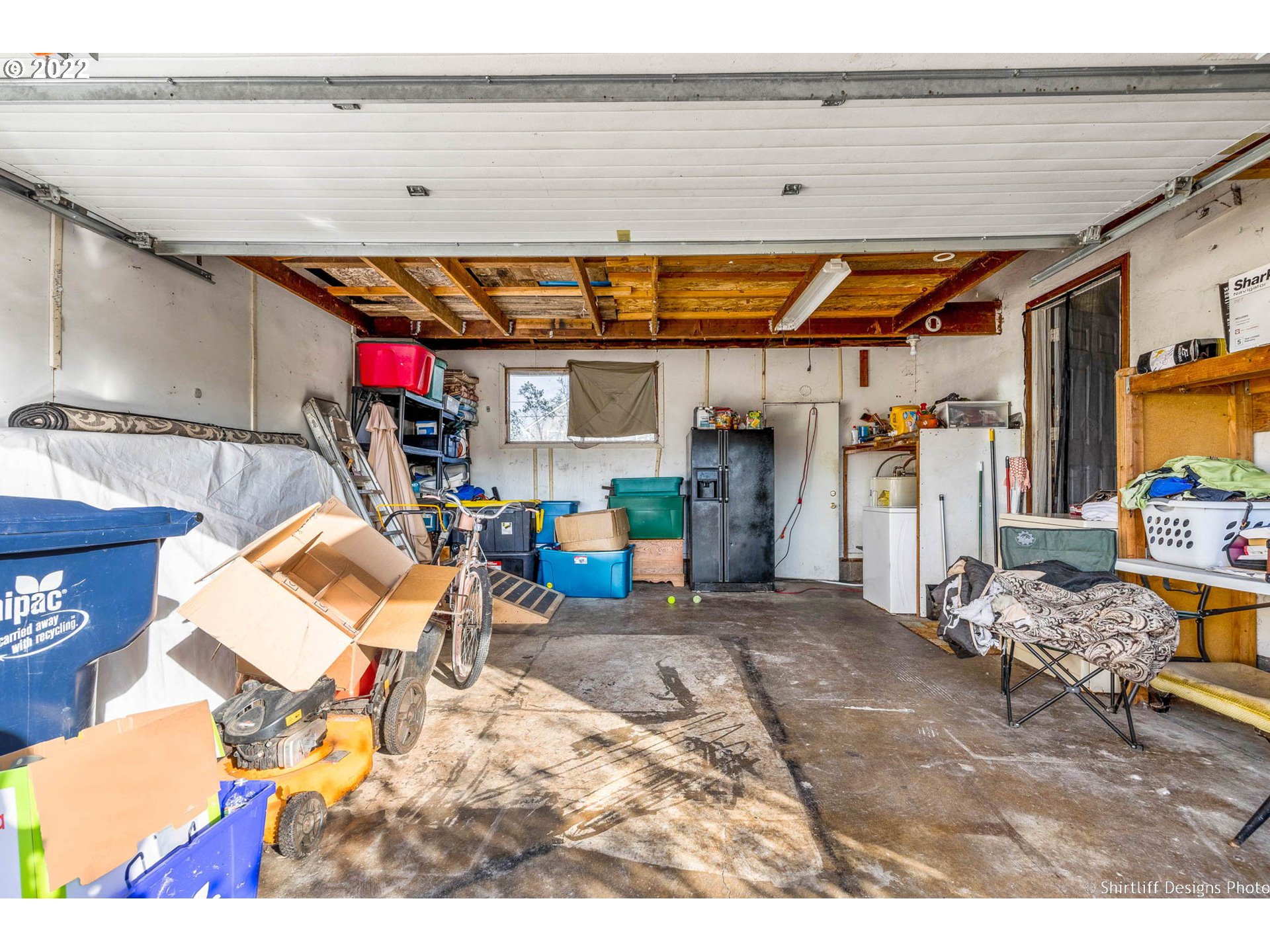 3878 South E Street Springfield, OR 97478 - Photo 18 of 24 a view of storage and utility room