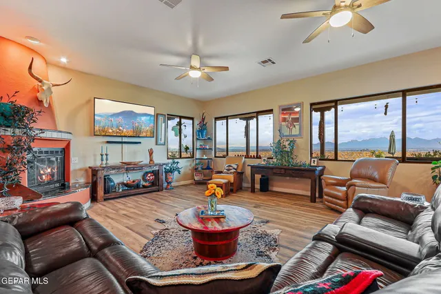 $690,000 | 5890 Quesenberry Lane, Las Cruces, NM 88007