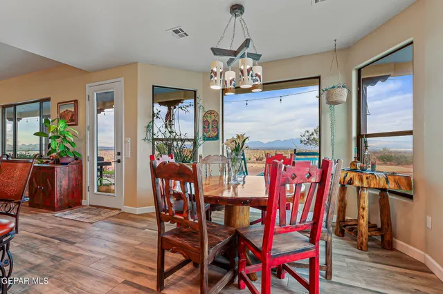 $690,000 | 5890 Quesenberry Lane, Las Cruces, NM 88007