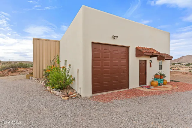 $690,000 | 5890 Quesenberry Lane, Las Cruces, NM 88007