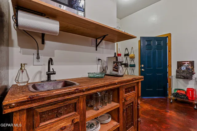 $690,000 | 5890 Quesenberry Lane, Las Cruces, NM 88007