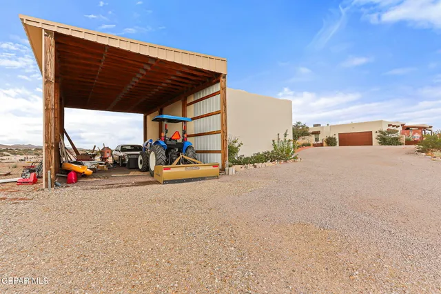 $690,000 | 5890 Quesenberry Lane, Las Cruces, NM 88007