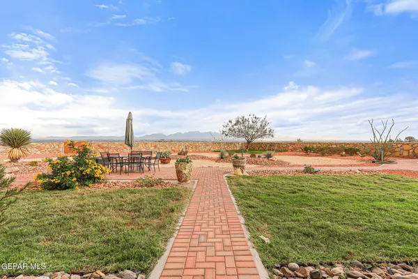 $690,000 | 5890 Quesenberry Lane, Las Cruces, NM 88007
