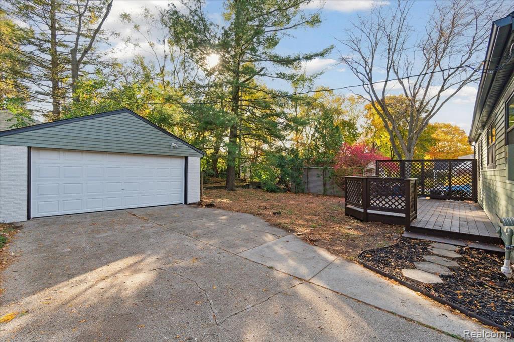 1636 Cherokee Road Ann Arbor, MI 48104 - Photo 50 of 53
