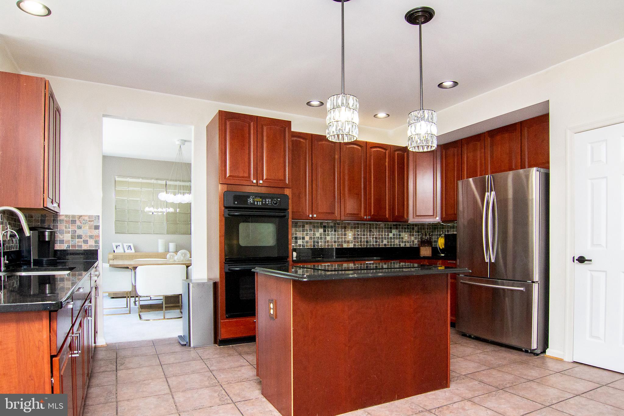 6261 White Birch Road Eldersburg, MD 21784 - Photo 7 of 65