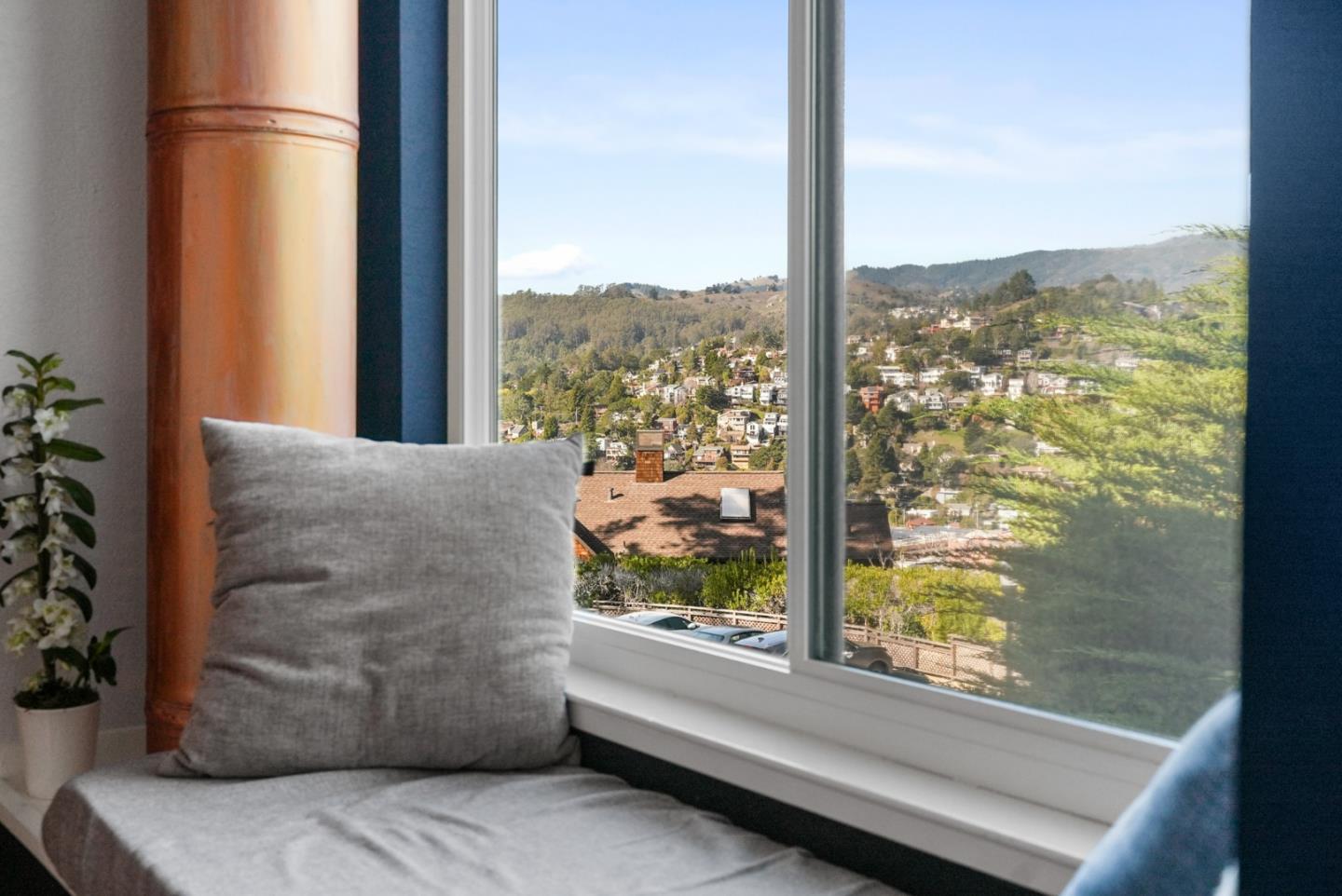 252 Bay Vista Circle Sausalito, CA 94965 - Photo 28 of 35 a view of a glass door and chair