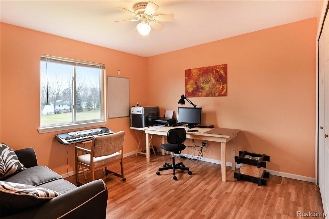 1337 Hemingway Road Lake Orion, MI 48360 - Photo 15 of 37 CNG_2651.jpg