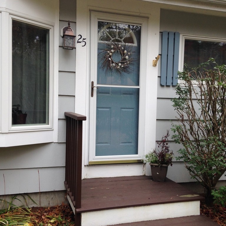 25 Seaview Road Bourne, MA 02562 - Photo 3 of 20 Gallery Image 3