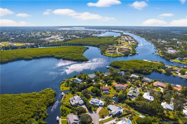 $1,250,000 | 802 Southeast Portage Avenue, Port St. Lucie, FL 34984