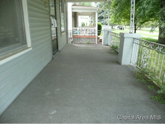 516 West Canedy Street Springfield, IL 62704 - Photo 2 of 13 Gallery Image 2