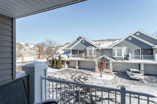 $345,000 | 3282 Stonecreek Drive, Madison, WI 53719